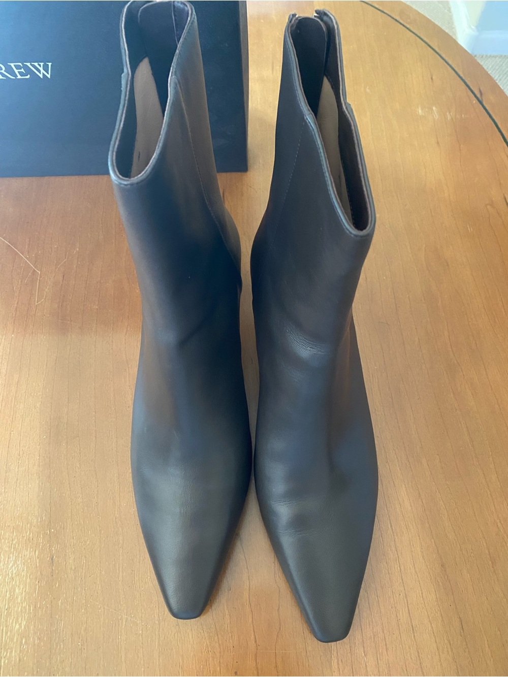 NWT J. Crew Women's espresso Pointed Toe low heel modern Leather Ankle Boots